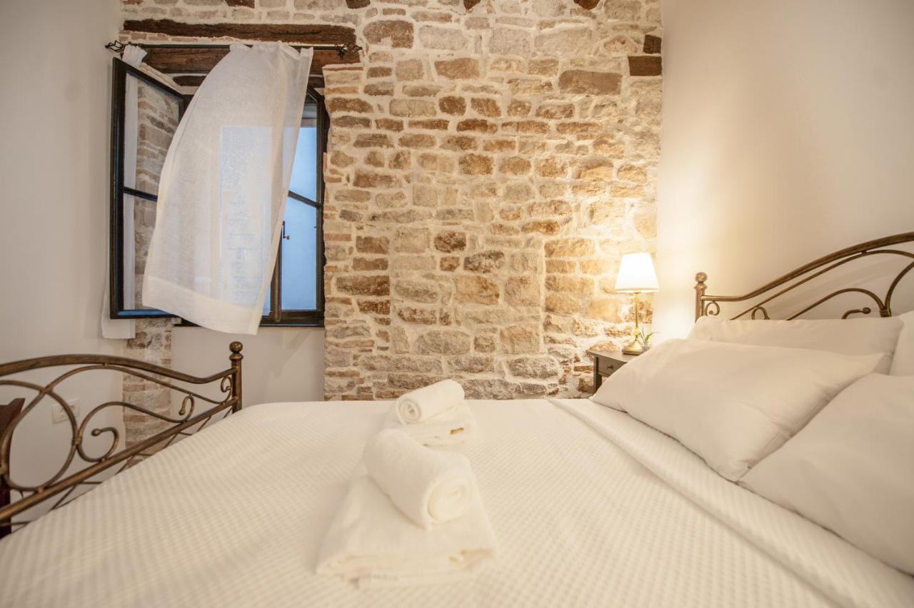Studio Apartment Casa Di Pietra Ровинь Экстерьер фото