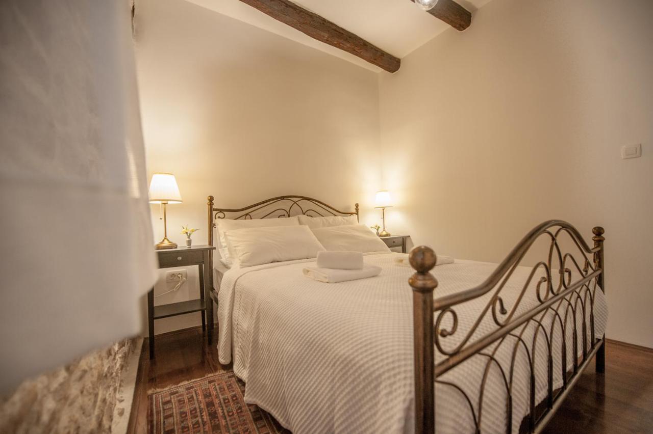 Studio Apartment Casa Di Pietra Ровинь Экстерьер фото